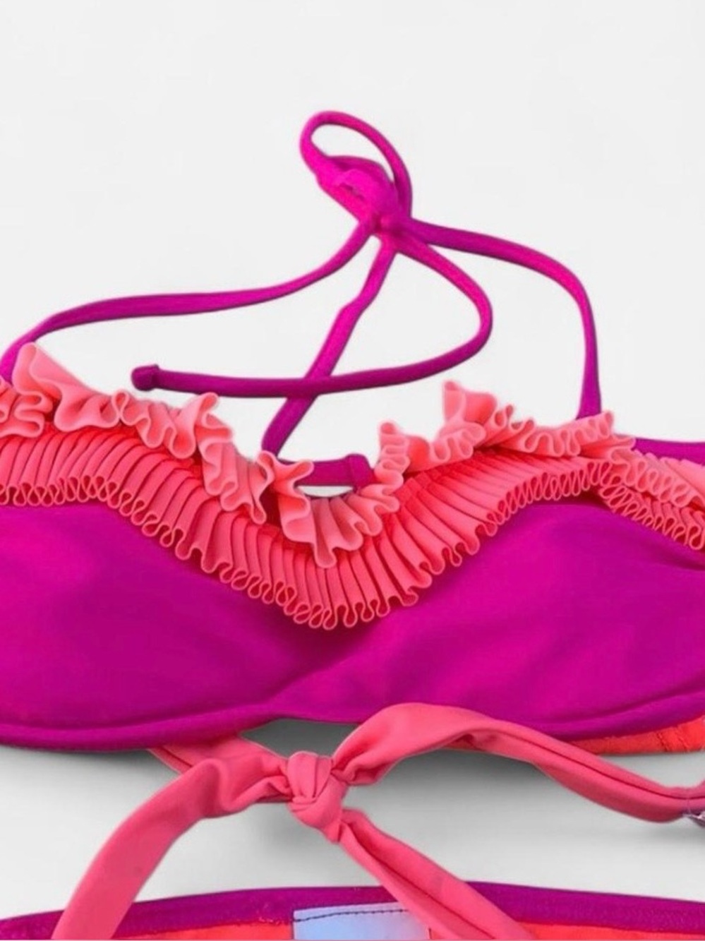 Pink ruffle bikini - Picture 6 of 12
